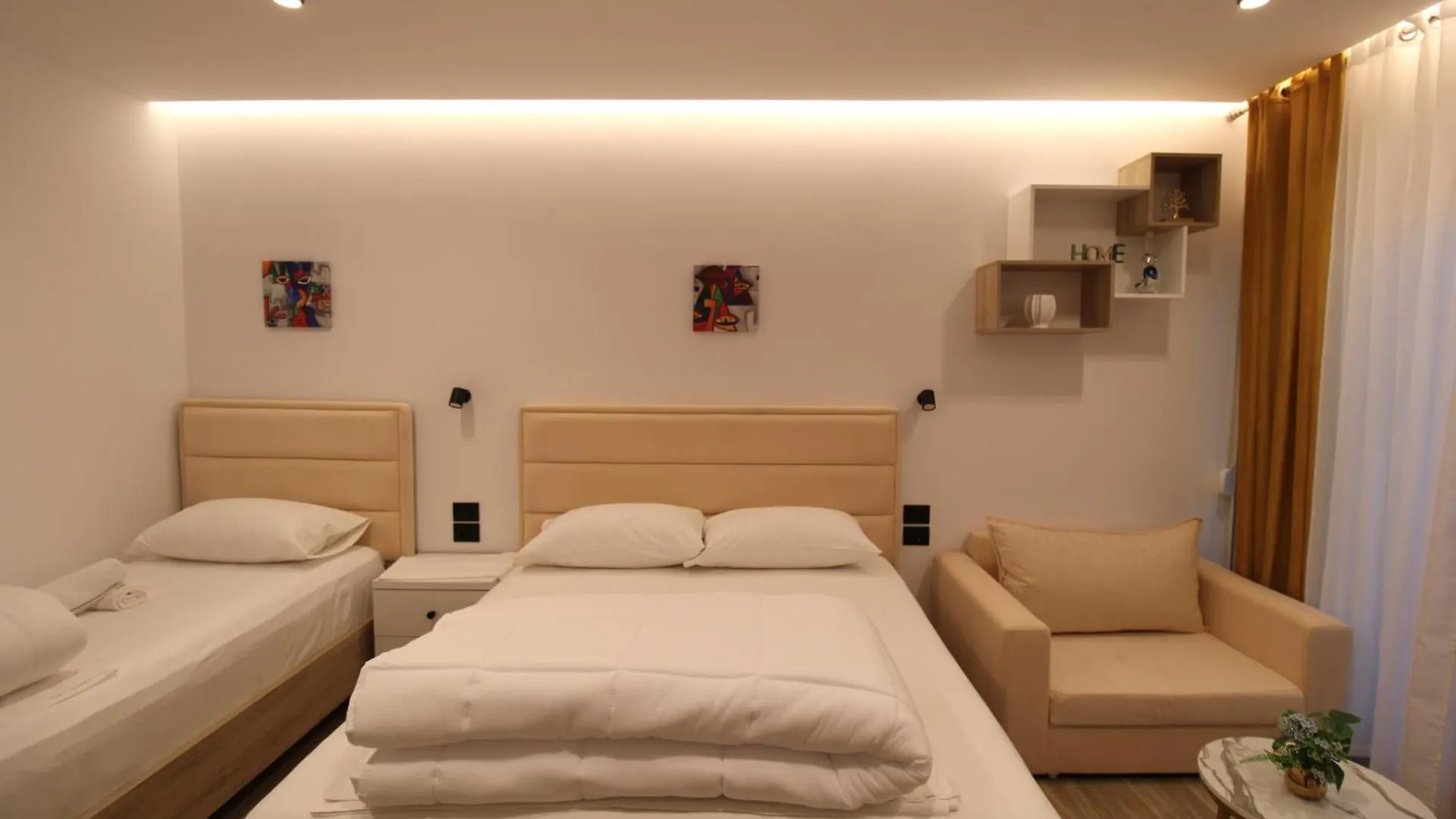 Reni Risi Deluxe Studio Sarande Apartment